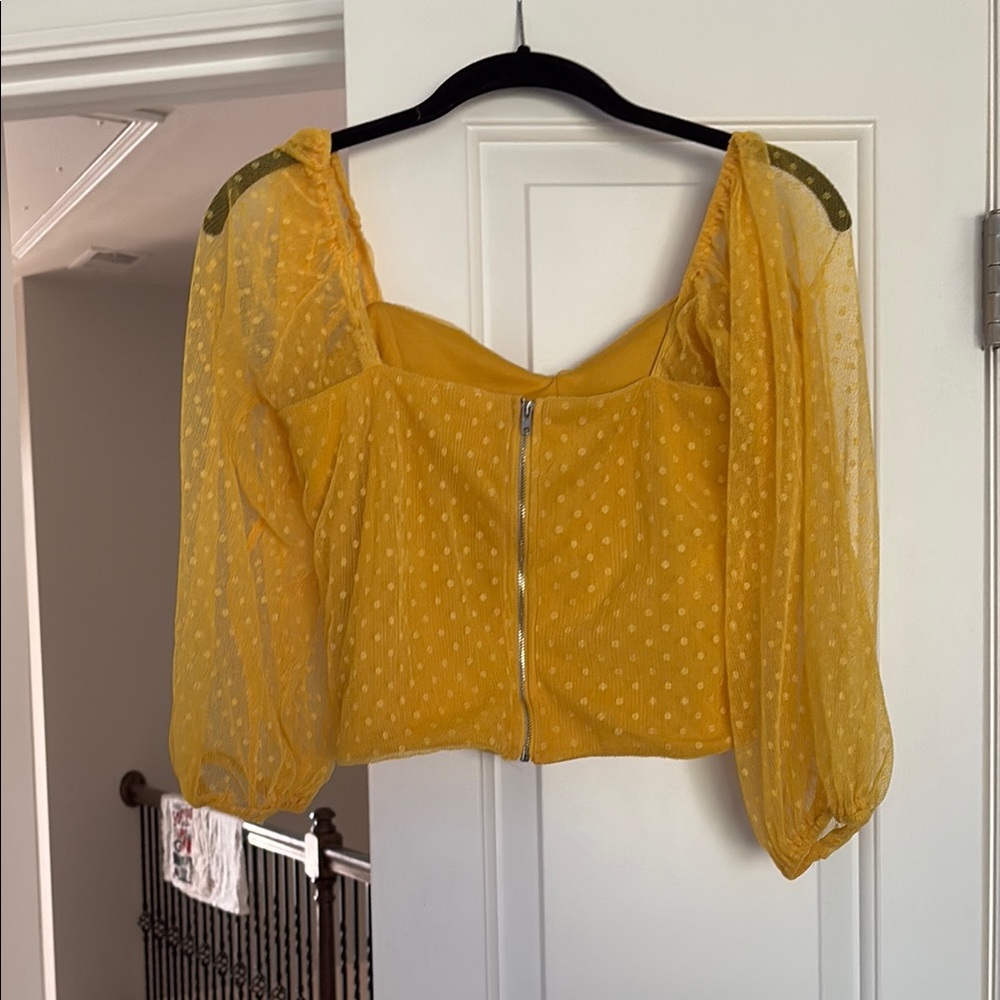 Yellow Ruched Off-Shoulder Top - Picture 4 of 4